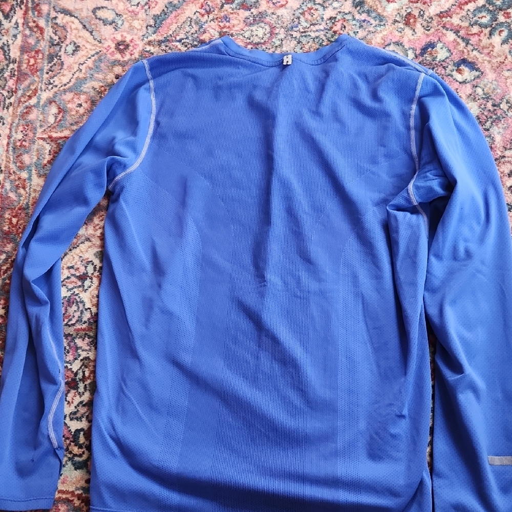 3/$20 Nike Blue Long Sleeve Dri Fit Shirt - Picture 5 of 5